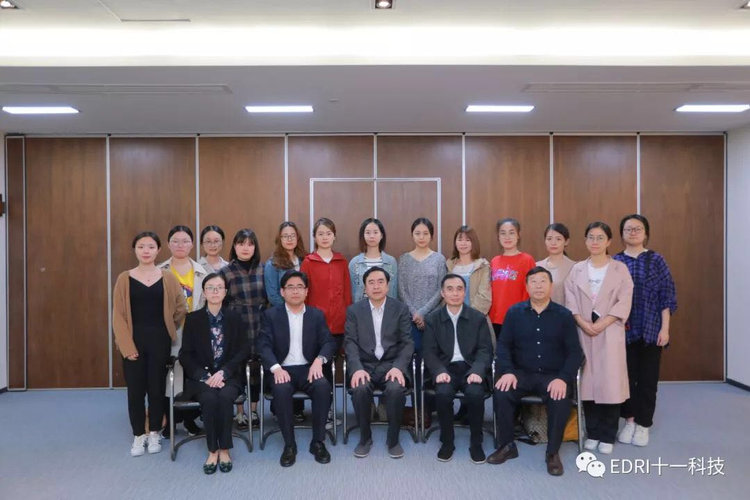 1540172227443102.jpg 2.jpg